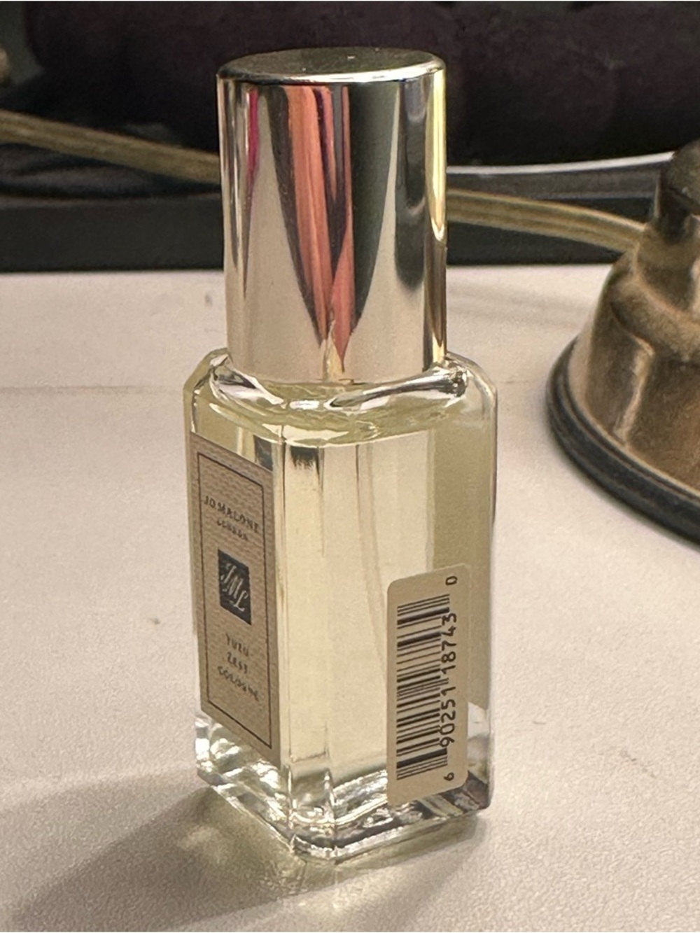 Jo Malone Yuzu Zest Cologne Travel Size - Picture 4 of 4